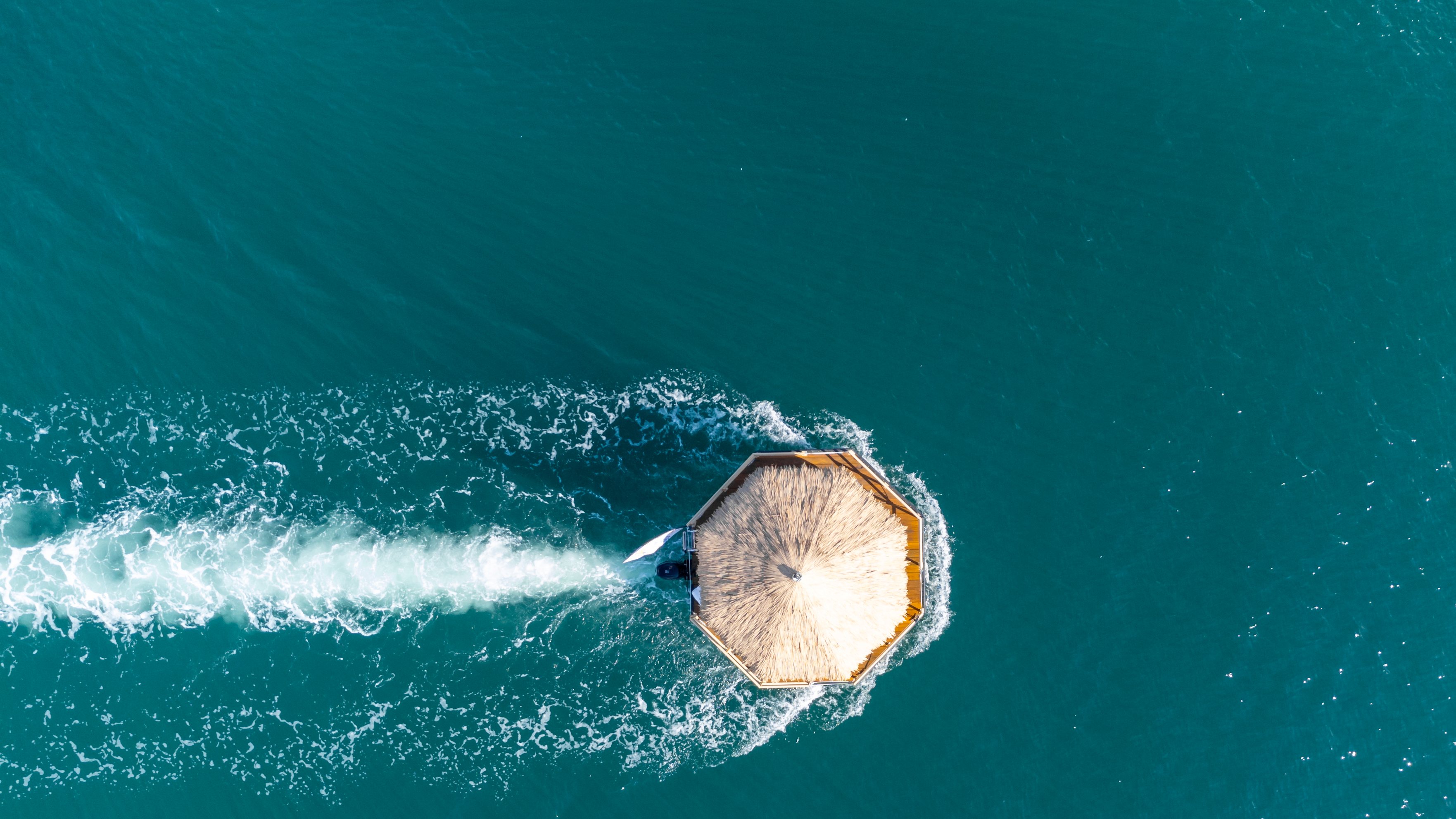 Cruisin' Tikis Key West